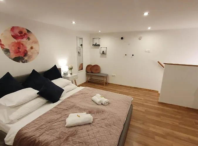 Raday Exlusive Apparttement In The Centre, For 6 People, 2 Rooms, 1 Living Room, 2 Bathrooms Free Coffee * Budapešť