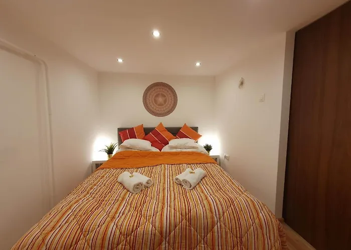 Raday Exlusive Apparttement In The Centre, For 6 People, 2 Rooms, 1 Living Room, 2 Bathrooms Free Coffee Apartmán Budapešť